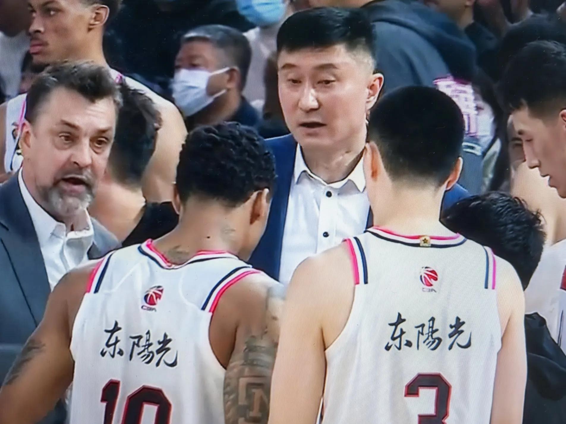 关于球迷热议：这场比赛绝对值得反复回味！的信息