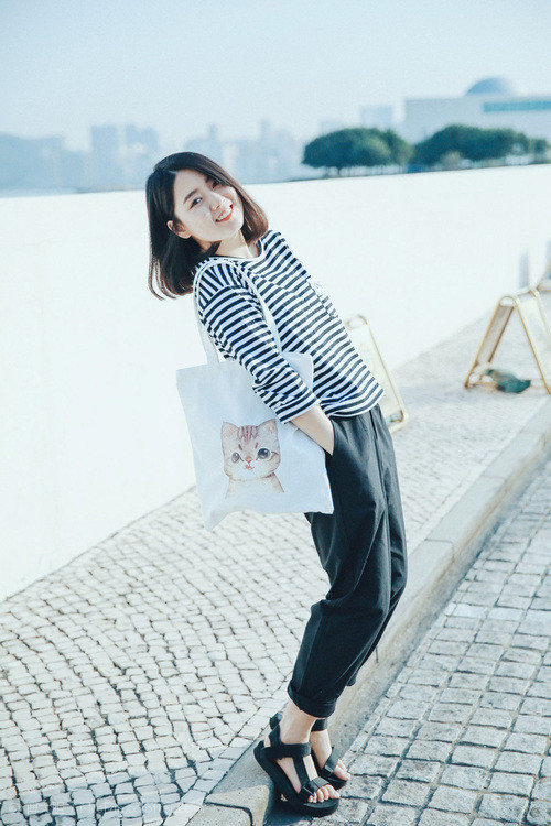 九游官网下载电脑版-亚历克斯·格林伍德在防守端的稳定表现，令袋鼠队防线更为坚韧