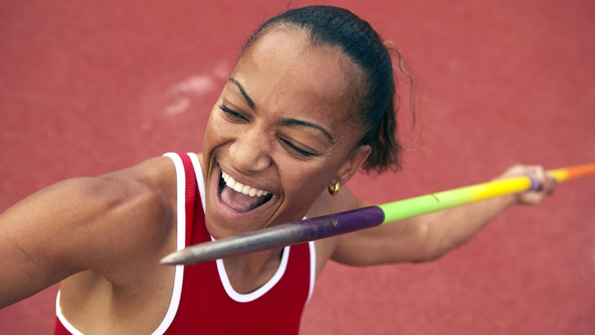 “中国女足热身赛展现战斗力，剑指世界杯”，2021女足热身赛